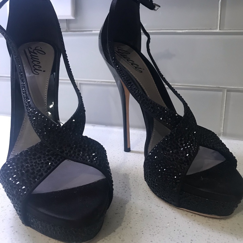 GUCCI Pumps -Black size 38 w/ Swarovski crystals